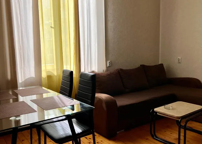 Serdika station, bright&cozy apartment